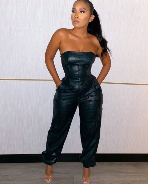 Leather One Piece Outfit, Leather One Piece, One Piece Outfit, Winter Season, Instagram Fashion, Leather Fashion, The Fall, Jumpsuit, Fall Winter