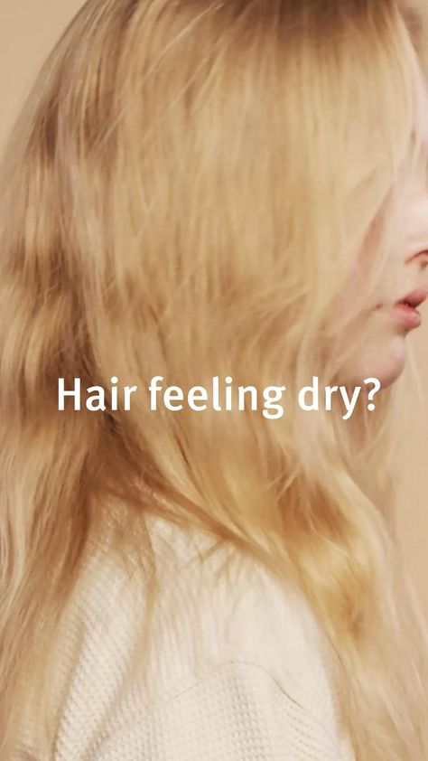 damaged hair styling Shampoo Ads Creative Video, Hair Care Product Photography Ideas, Hair Oil Video Ads, Shampoo Advertising Video, Hair Product Advertisement, Hair Care Reels, Hair Care Content Ideas, Hair Product Video Ads, Shampoo Ugc Video