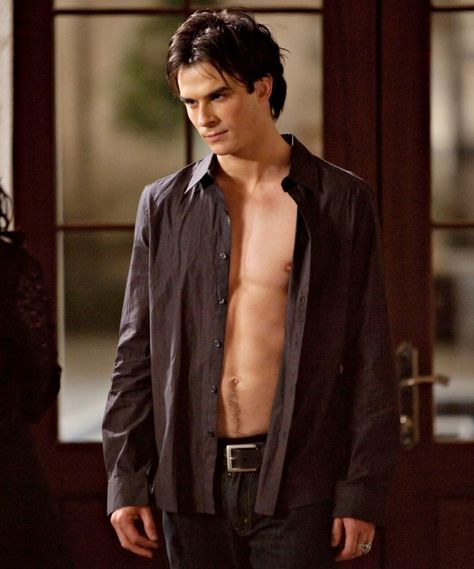 Ian E Nina, Mia Kirshner, Ian Joseph Somerhalder, Ian Somerhalder Vampire Diaries, Damon Salvatore Vampire Diaries, Vampire Diaries Damon, Superman Lois, Stefan Salvatore, Ian Somerhalder