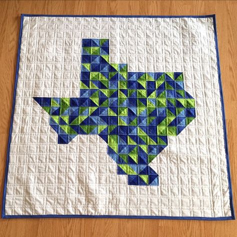 Texas Bluebonnets Forever Texas Quilts, Texas Quilt, Flower Quilt Patterns, Texas Cowboy, Picnic Quilt, Blue Bonnet, Texas Bluebonnets, Texas Forever, Flower Quilt