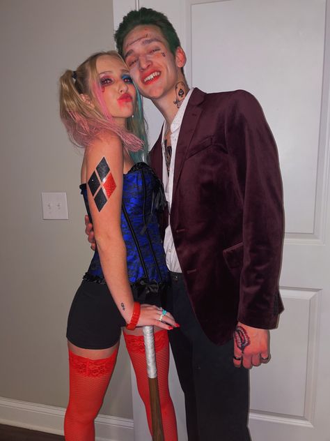 Harly Quinn And Joker Halloween Costume, Harley Quinn Joker Costume Couple, Joker Harley Quinn Costume, Harly Quinn And Joker Halloween Costumes, Harley Quinn And The Joker Costume, Harley Quinn Joker Costume, Harley And Joker Costume, Harley Quinn And Joker Costume, Joker And Harley Quinn Halloween Costume