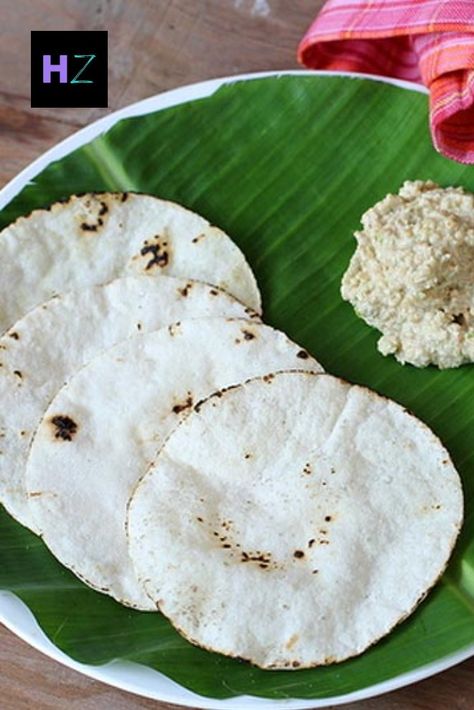 Akki Roti Recipe, Akki Roti, Calorie Breakfast, Prawn Dishes, Low Calorie Breakfast, Roti Recipe, Naan Recipe, Tea Time Snacks, Different Vegetables