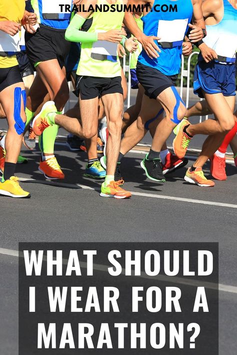 Chances are, if you’re running a marathon soon, whether it’s your first or your fifth, your preparation checklist runs long. With all weather conditions and outside factors considered, it’s time to lay out your clothing picks. So, what exactly should you wear for a marathon? #marathon #marathongear #marathonclothing ##marathontips #marathonrunning #firstmarathon #runningtips #longdistancerunning Marathon Running Outfit, Half Marathon Shirts, Running Bibs, Long Distance Running Tips, Marathon Gear, Beginner Running, Running Group, Marathon Clothes, Marathon Tips