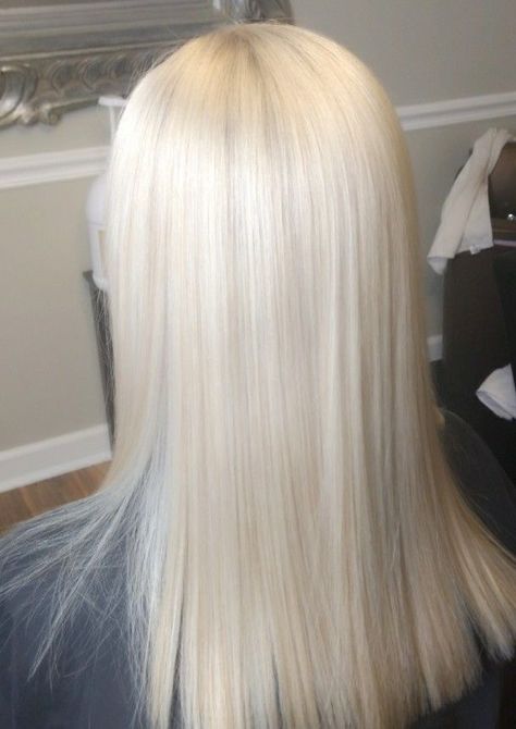 Cool Tone Platinum Blonde, Short Platinum Blonde Hair, Ice Blonde Hair, Perfect Blonde Hair, Bright Blonde Hair, Icy Blonde Hair, Beautiful Blonde Hair, Ice Blonde, Straight Blonde Hair