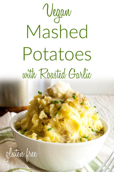 Vegan Garlic Mashed Potatoes, Garlic Mashed Potatoes Recipe, Dinner Noodles, Vegan Crockpot Recipes, Roasted Garlic Mashed Potatoes, Work Recipes, Low Carb Crock Pot Recipes, Vegan Mashed Potatoes, Vegan Holiday Recipes