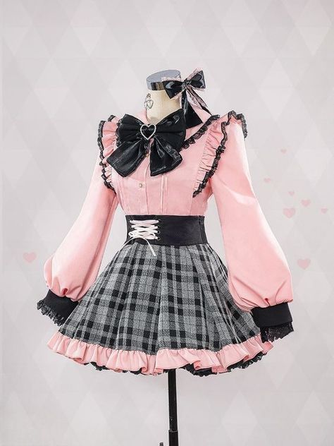 It is of a very good quality both the fabric and the finish. Delivery was fast and smooth. The only bad thing in my particular case was that I do not keep my arms since mine are chubby I asked for the XXXL but I feel that you need to make larger sizes as a reference I am commonly size L or XL Anime Costumes Drawing, Pink Star Outfit, Cult Party Kei Fashion, Cute Core Clothing, Pink Futuristic Outfit, Jirai Kei Sweater, Clown Fashion Aesthetic, Menhara Fashion, Jirai Kei Clothes