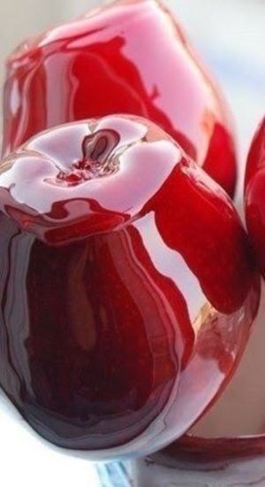 Cinnamon Candy Apple Recipe, Cinnamon Candy Apples, Gourmet Candy Apples, Gourmet Caramel Apples, Candy Apple Recipe, Caramel Apples Recipe, Caramel Apples Homemade, Gourmet Apples, Apples Cinnamon