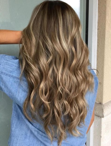 Brown Hair With Beige And Platinum Highlights Brunettes Balayage, Dark Blonde Balayage, Natural Dark Blonde, Balayage Long Hair, Hair 50, Pearl Blonde, Blonde Balayage Highlights, Blond Balayage, Bronde Balayage