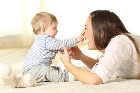 Recently I learned about a popular saying in pop culture vernacular—FOMO, fear of missing out. I know this is why we have this ginormous photo—I have a fear that I will not have captured all the sweetness of this child’s babyhood because YOLO and it’s hard to be “present” all the time. Gelukkige Baby, Baby Mom, Activity Gym, Fantastic Baby, Baby Einstein, Baby Massage, 6 Month Olds, Simple Game, Bedtime Routine