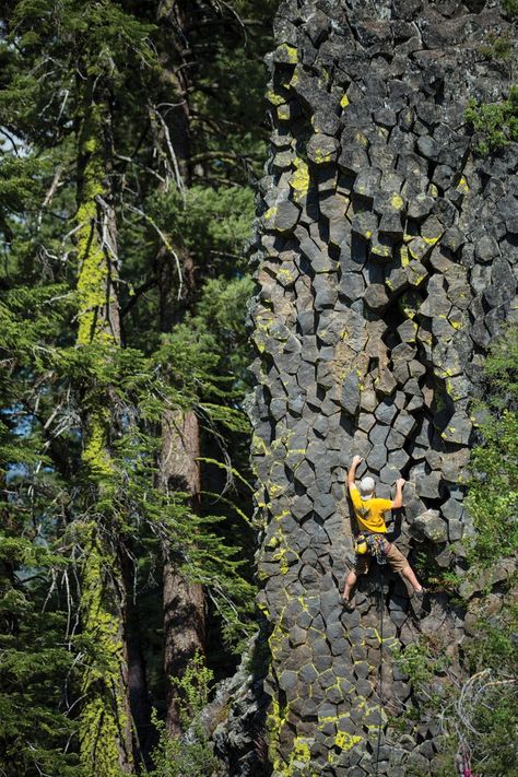 Sonora Pass, California Summer Photoshoot Ideas, Types Of Rocks, Different Types Of Rocks, Free Climb, Trad Climbing, Mountaineering Climbing, Climbing Gym, Outdoor Climbing, Rock Climbers