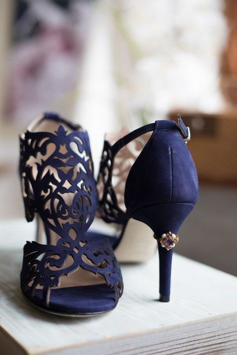 Fashion-forward wedding shoes inspired by Pantone's Classic Blue | | Sheer Ever After - A transparent Bridal Guide Navy Wedding Shoes, Hak Tinggi, High Heels Boots, Fancy Shoes, Navy Wedding, 3 Inch Heels, Heel Sandal, Sunday Brunch, Milan Italy