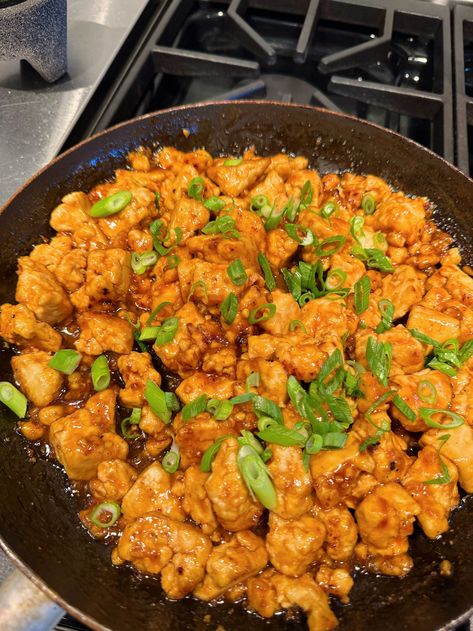 Orange Tofu “Chicken” — Jane Olivia Jane Olivia Recipes, Orange Tofu, Tofu Chicken, Vegan Party, 2024 Recipes, Pan Fried Chicken, Dinner Meal Prep, Extra Firm Tofu, Vegan Eats