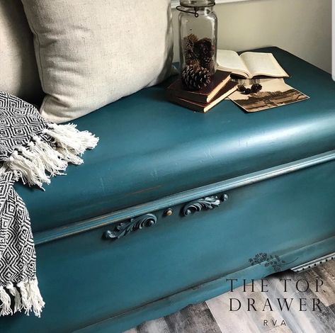 Hope Chest Makeover, Cedar Chest Redo, Painted Cedar Chest, Lane Cedar Chest, Chest Makeover, Color Recipe, Diy Storage Bench, Furniture Update, Cedar Chest