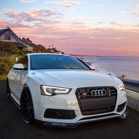 Beautiful Audi S5 showing off  #audi #s5 #white #car #ride #sportscar #love #beautiful #low #racing #rims #instadaily Audi A5 Coupe White, Audi A5 White, Car Normal, Audi A5 2012, Audi S5 Coupe, Audi Wallpaper, White Audi, Audi Motorsport, Racing Rims