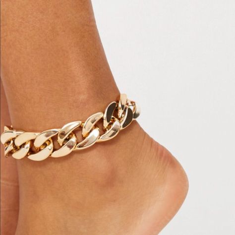 Brand New! Never Worn! Chunky Gold Anklet. Chunky Anklet, Gold Chain Anklet, Spring Summer Fashion Trends, Chunky Gold Chain, Accessories Gold, Gold Anklet, Trash Bin, Chain Anklet, Body Chain Jewelry