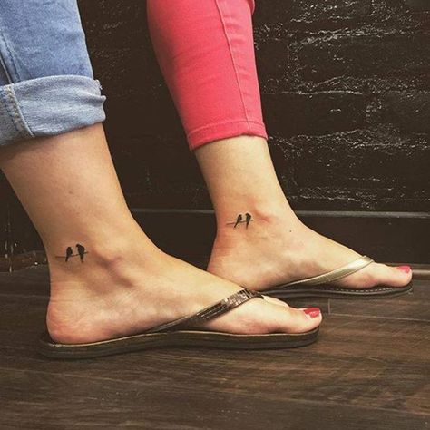 Tattoo Sisters, Mum And Daughter Tattoo, Tattoo Bike, Mommy Daughter Tattoos, Tiny Bird Tattoos, Mom Daughter Tattoos, Christian Sleeve Tattoo, Tattoo Zeichnungen, Muster Tattoos