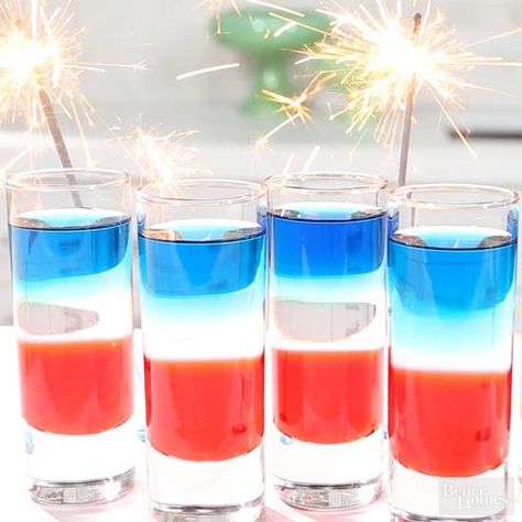 . Bomb Pop Shot, Patriotic Drinks, Fourth Of July Drinks, White Shots, Patriotic Cocktails, 4th Of July Cocktails, Summer Vodka Cocktails, Ice Cream Shake, Blue Shots