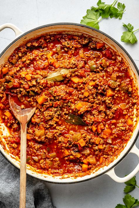 30 Minute Turkey Bolognese - All the Healthy Things Turkey Bolognese Sauce Healthy, Healthy Bolognese Recipe, All The Healthy Things, Turkey Bolognese, Bolognese Recipe, Healthy Turkey, Bolognese Sauce, Spaghetti Bolognese, Quick Meal