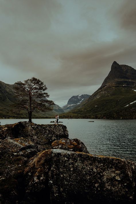 how to elope in Norway guide from elopement photographer Norway Elopement, Fjords In Norway, Europe Elopement, Elopement Guide, Norway Winter, Norway Fjords, How To Elope, Elopement Packages, Tromso