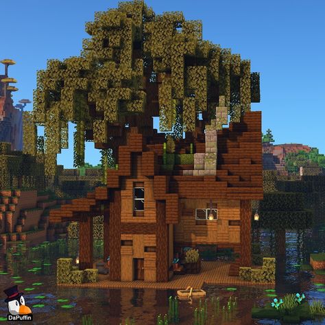 Cozy willow tree Minecraft Swamp Witch House, Minecraft Tree Stump House, Willow Tree Minecraft, Minecraft Willow Tree, Minecraft Swamp House, Mangrove House Minecraft, House Designs Minecraft, Minecraft Mangrove, Minecraft Swamp