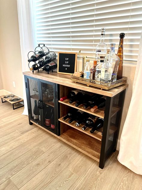 Mini Bar With Wine Cooler, Bar Cabinet Set Up, Drink Cabinet Ideas, Wine Bar Ideas Home Modern, Small Wine Bar Ideas Home, Wine Cart Ideas, Wine Station Ideas, Alcohol Cabinet Ideas, Wine Bar Ideas Home