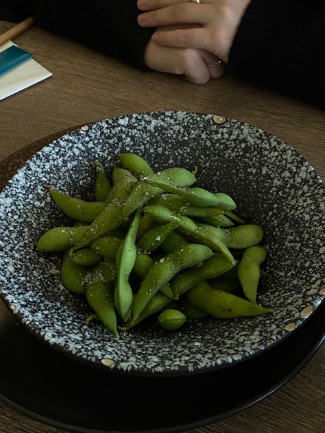 Coconut Head, Edamame Recipes, Aesthetic Asian, Healthy Asian Recipes, Dinner Party Summer, Greens Recipe, Edamame, Vegan Snacks, Food Cravings