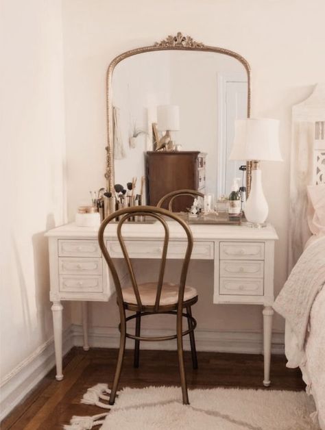 Parisian Bedroom Aesthetic Modern, Women’s Vanity In Bedroom, Writing Desk Into Makeup Vanity, Unique Makeup Vanity Ideas, Cottage Makeup Vanity, Vintage Vanity Aesthetic Bedroom, Bedroom Vanity Farmhouse, Redone Vanity Ideas, Vintage Desk Vanity