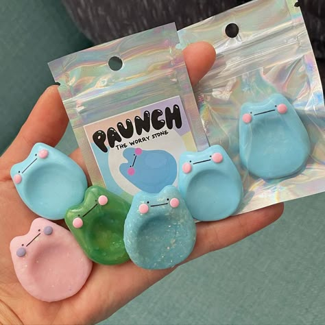 Fimo Kawaii, Tanah Liat, Clay Things, Clay Diy Projects, Clay Crafts Air Dry, Cute Polymer Clay, Clay Stuff, Ceramics Pottery Art, Cute Clay