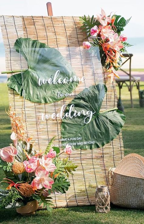 Polynesian Wedding Decorations, Wedding Seating Chart Tropical, Tropical Wedding Sign, Tropical Welcome Sign, Hawaiian Style Wedding, Surf Theme Party, Polynesian Wedding, Tropical Showers, Tropical Honeymoon