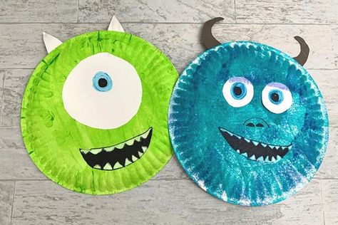 Monster Inc Crafts Preschool, Easy Disney Crafts For Preschool, Paper Plates Arts And Crafts, Disney Paper Plate Crafts, Pixar Activities For Kids, Monsters Inc Crafts For Kids, Arts And Crafts For Kids Halloween, Pirate Craft Preschool, Monster Inc Craft