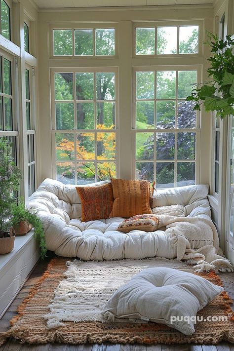 Small Sunroom Ideas for a Stylish Home - Puqqu Sunroom Office Ideas Small Spaces Cozy, Daybed In Sunroom, Cozy Sunroom Ideas Small Spaces, Sunroom Reading Nook Ideas, Tiny Sitting Room Ideas Cozy, Minimalist Sunroom, Tiny Sitting Room Ideas, Small Sunroom Addition, Small Sunroom Designs