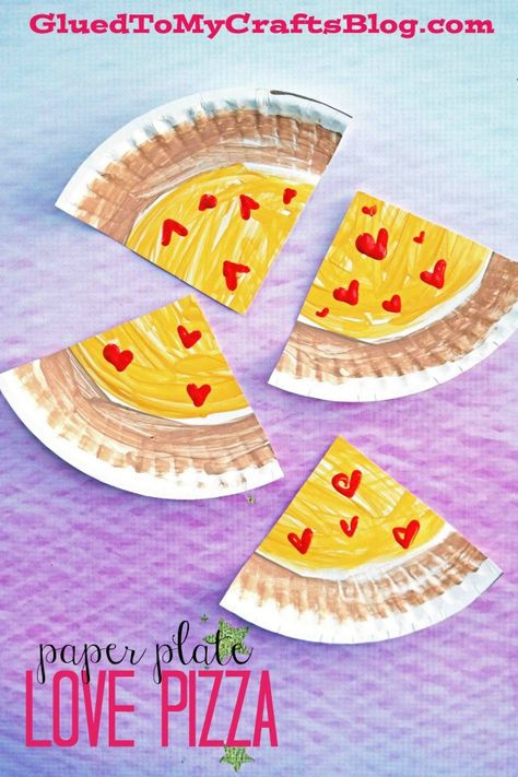 Paper Plate Pizza, Pizza Valentine, Pizza Craft, Valentine Pizza, Storytime Crafts, Paper Plate Crafts For Kids, Valentine's Day Crafts, Pizza Art, K Crafts