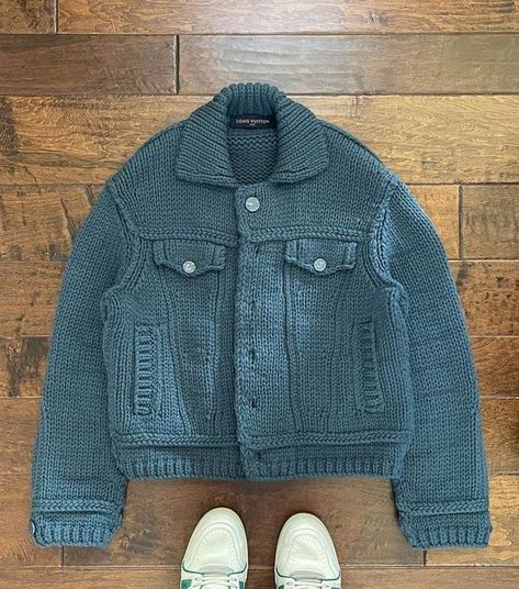 Designer Jackets For Men, 90s Hip Hop Fashion, Denim Handbags, Knit Men, Drawing Cartoon, Streetwear Men, Cartoon Faces, Men Fashion Casual Outfits, Knitwear Men