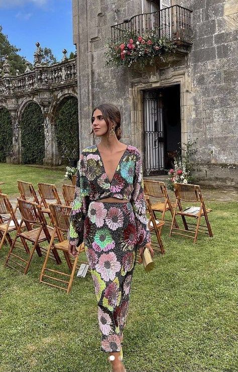 Extravagant Wedding Guest Outfit, Vintage Inspired Wedding Guest Outfit, Toscana Wedding Guest Dress, Provence Wedding Guest Dress, Ranch Wedding Guest Dress, Kimono Wedding Guest Outfit, Portugal Wedding Guest Outfit, Outfit Matrimonio Invierno, Boho Chic Dress Wedding Guest