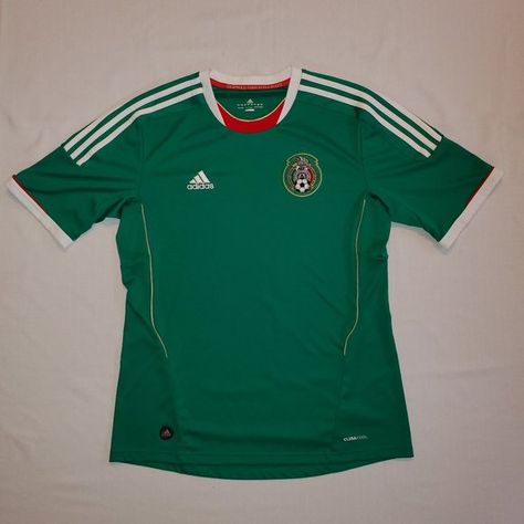 Team Mexico Adidas Soccer Jersey Climacool Men's Size L Mexico Jersey Aesthetic, Mexico Football Jersey, Mexico Soccer Jersey Outfit Women, Retro Soccer Jersey Outfit, Mexico Tshirts, Mexico Jersey Outfit, Mexican Soccer Jersey, Mexican Jersey, Oat Milk Shaken Espresso