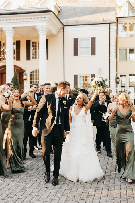 Black Green Gold Wedding Bridesmaid Dresses, Green Bridesmaid Dress And Groomsmen, Dark Green Bridesmaid And Groomsmen, Green Dress Bridal Party, Bridal Party Olive Green, Wedding Olive Green Color Schemes, Dark Green Bridal Party Groomsmen, Bridal Party With Groomsmen, Black Bridal Party Color Schemes