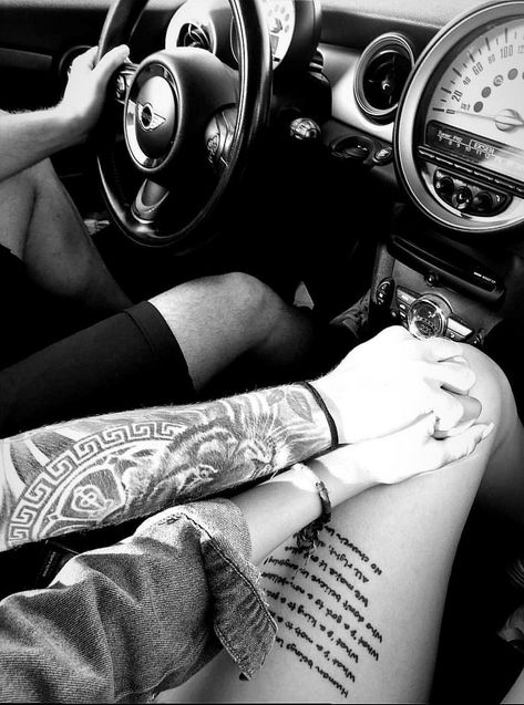 #couple #road #travel #love #car #tumblr #tattoo #minicooper Tumblr Tattoo, Tattooed Couple, Open Car, Best Couple Pics For Dp, Road Travel, Couple Romantic, Opening Car, Couple Hands, Couple Pics For Dp