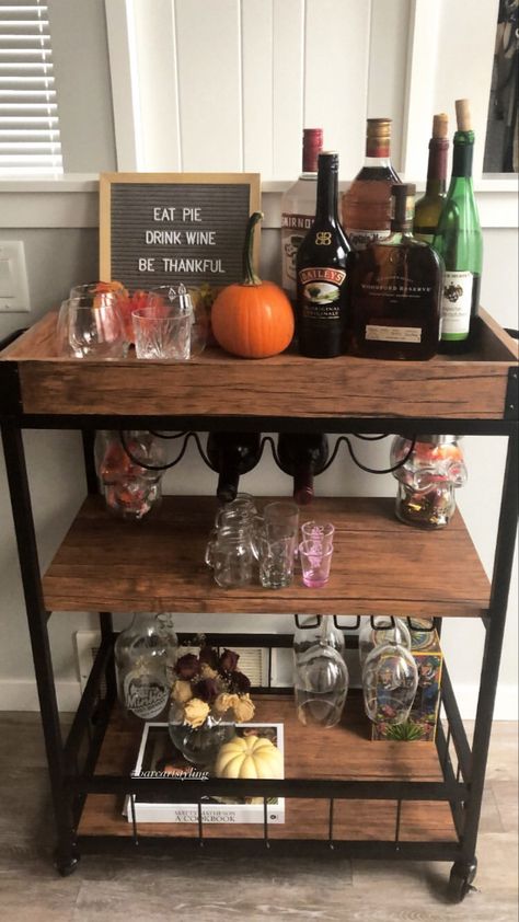 Thanksgiving Bar Setup, Thanksgiving Bar Cart, Fall Bar Cart, Bart Cart, Bar Cart Ideas, Happy Hallow, Thanksgiving Decorating, Bar Setup, Cart Ideas