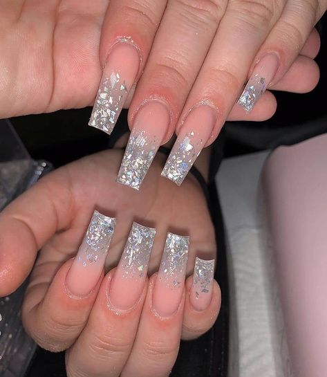 Video Without Watermark, Clear Glitter Nails, Silver Acrylic Nails, Prom Nails Silver, Glitter Tip Nails, Silver Glitter Nails, Glitter Nails Acrylic, Tapered Square Nails, Ombre Nails Glitter