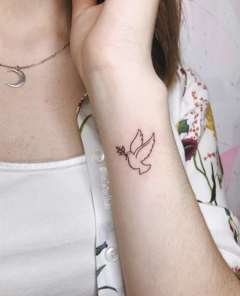 Small Dove Tattoos For Women, Dove Tattoo Design For Women, Simple Dove Tattoo, Tattoo Dove, Small Dove Tattoos, Leg Sleeve Tattoos, Tiny Bird Tattoos, Maching Tattoos, Memorial Tattoo Ideas