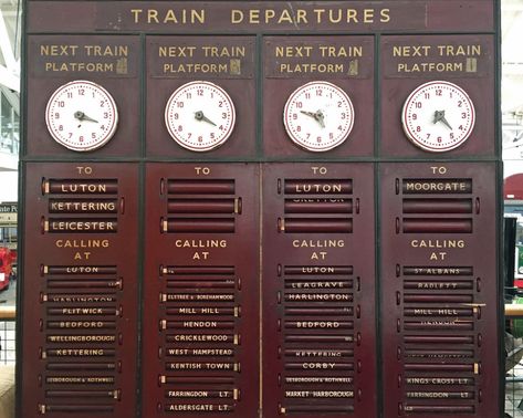 Train Signage, Train Ticket Booth, Vintage Train Aesthetic, Train Set Ideas, Train Depot Decor, Train Exhibition, Vintage Train Travel, Vintage Train Station, Train Timetable