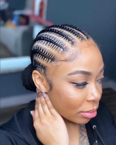 Flat Cornrow Hairstyles, 8 Lines Cornrows, Cornrows To The Back For Black Women, Conroll Styles For Women, Feed In Braids On Short Hair, Conrows Lines With Braids, Simple All Back Style With Attachment, Feeding Cornrows Braids, Simple Conrow Ideas