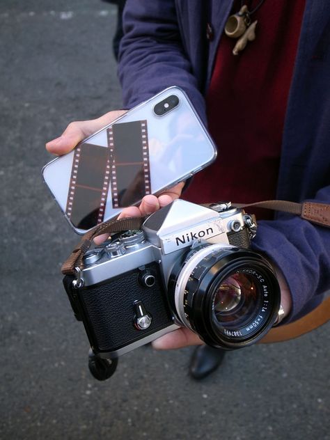 Photographer Aesthetic, Nikon F2, Transparent Iphone Case, Film Camera Photography, Fuji Camera, Transparent Iphone, Edc Bag, William Eggleston, Photographer Camera