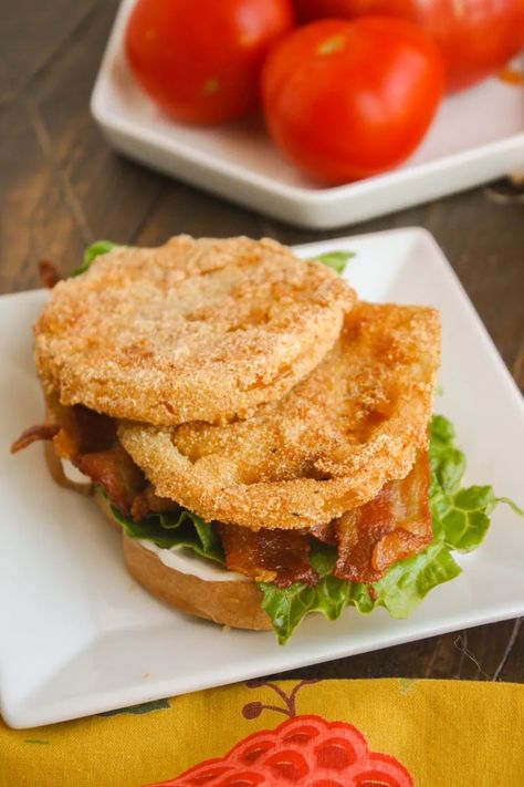 Fried Green Tomato BLT Sandwiches Fried Green Tomato Sandwich, Green Tomato Sandwich, Fried Green Tomato Blt, Green Tomato Blt, Blt Sandwiches, Tomato Sandwiches, Blt Recipes, Fried Green Tomatoes Recipe, Fried Tomatoes