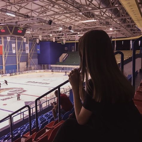 Odette Stone, Hockey Romance Aesthetic, Hockey Players Girlfriend, Bride And Prejudice, Hockey Girlfriend, Hockey Romance, Romance Aesthetic, Devil Aesthetic, College Hockey