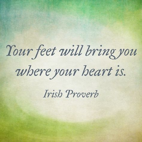 Irish Proverb Irish Images, Dr. Seuss, Irish Proverbs, Irish Eyes Are Smiling, Irish Quotes, Proverbs Quotes, Irish Eyes, Back Ground, Irish Blessing