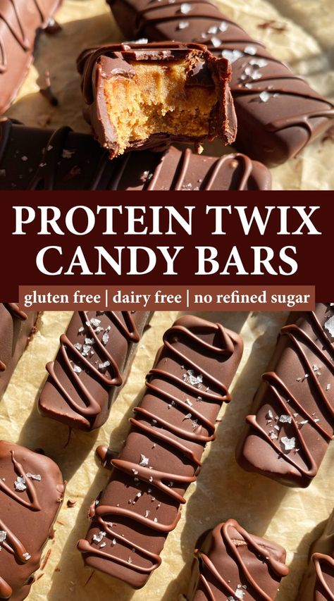 These protein twix bars have a protein shortbread crust that's topped with a date caramel and then dipped in dark chocolate. This twix protein bar recipe is paleo, gluten free, dairy free, vegan and no bake. The ultimate healthy dessert recipe! Gluten Free Twix, Healthy Protein Desserts, Twix Bars, Date Caramel, Vegan Protein Bars, Gluten Free Protein, High Protein Desserts, Protein Bar Recipes, Protein Treats