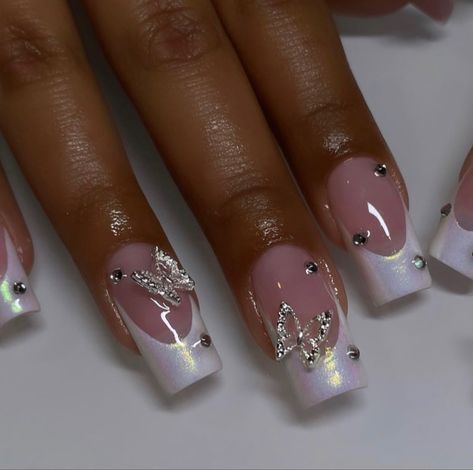 Birthday Nails 21st Long, Cute 18th Birthday Nails, Pink Sagittarius Birthday Nails, Birthday Nails Sagittarius Short, Scorpio Birthday Nails Acrylic Short, Classy Birthday Nails Short, March Birthday Nails Ideas, Libra Nails Design Birthday, 18th Birthday Nails Ideas