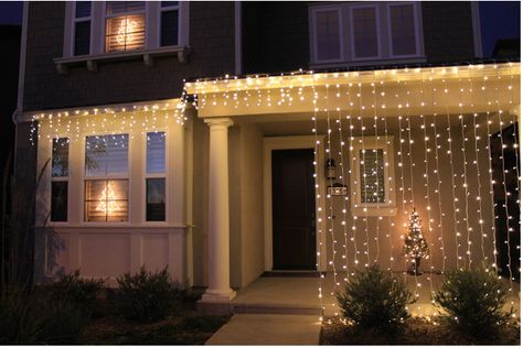 Christmas Lights Pictures, Fairy Lights Indoor, Exterior Christmas Decorations, Lights Pictures, Christmas Lights Decorations, Christmas Light Curtains, Light Curtains, String Fairy Lights, Front Door Christmas Decorations