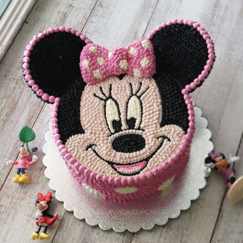 Minnie Mouse Birthday Cake Buttercream, Minnie Mouse Cake Ideas Buttercream, Minnie Mouse Cake Easy, Τουρτα Minnie Mouse, Pastel Minnie Mouse Rosa, Minnie Mouse Cake Buttercream, Minnie Mouse Cupcake Cake, Minnie Mouse Cake Decorations, Minnie Mouse Cake Design